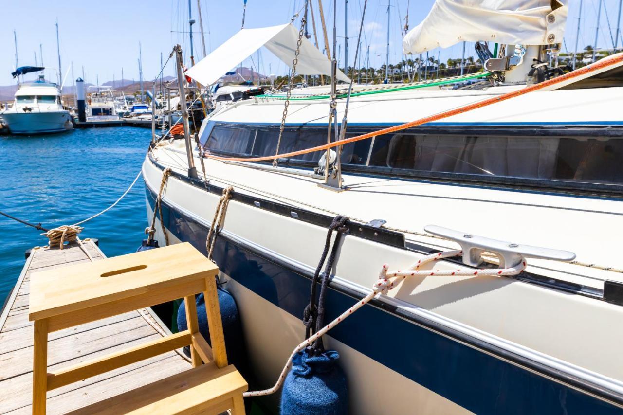 Botel Seaside Chill-out On A Sail Yacht *